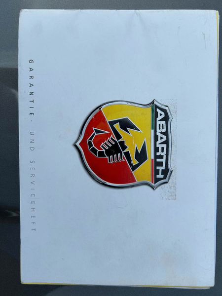 Abarth 500 Cabrio 595 C Competizione — photo 8