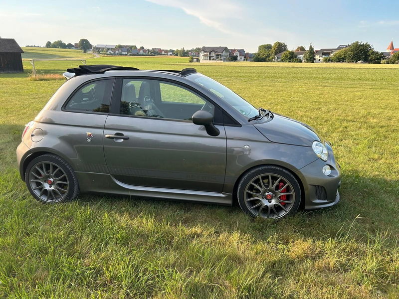 Abarth 500 Cabrio 595 C Competizione — photo 2