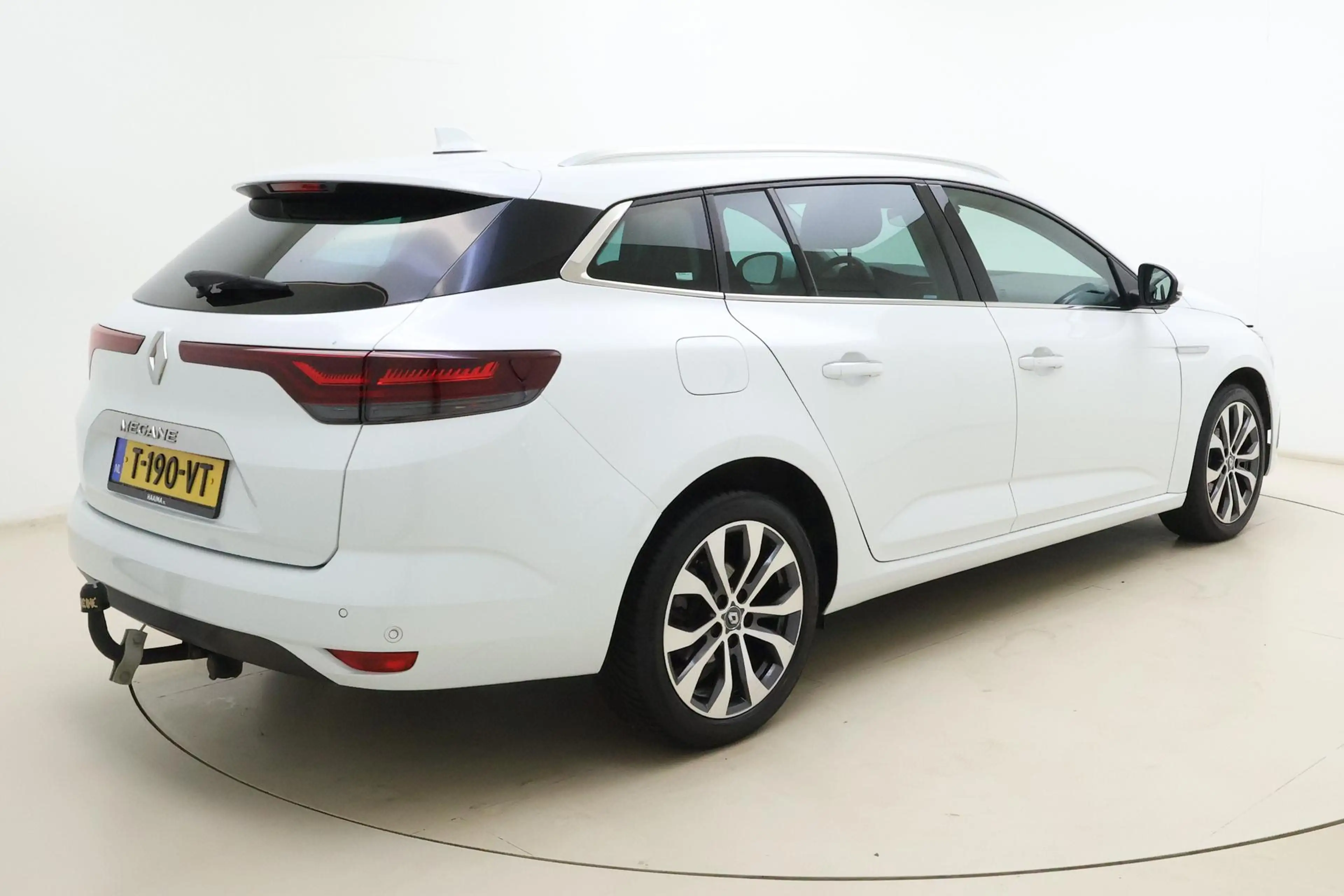Renault Megane Estate 1.3 TCe 140 Techno | Navigatie Full Map | C — photo 2