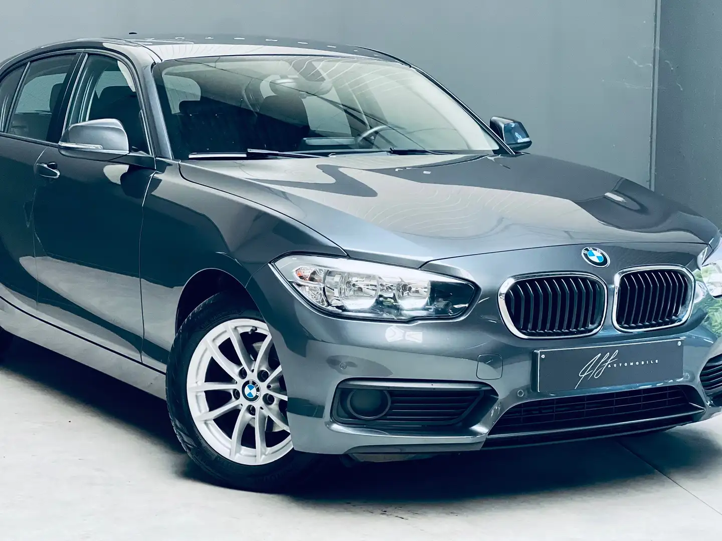 BMW 116 116 d **GPS**EURO6b** Grijs - 2