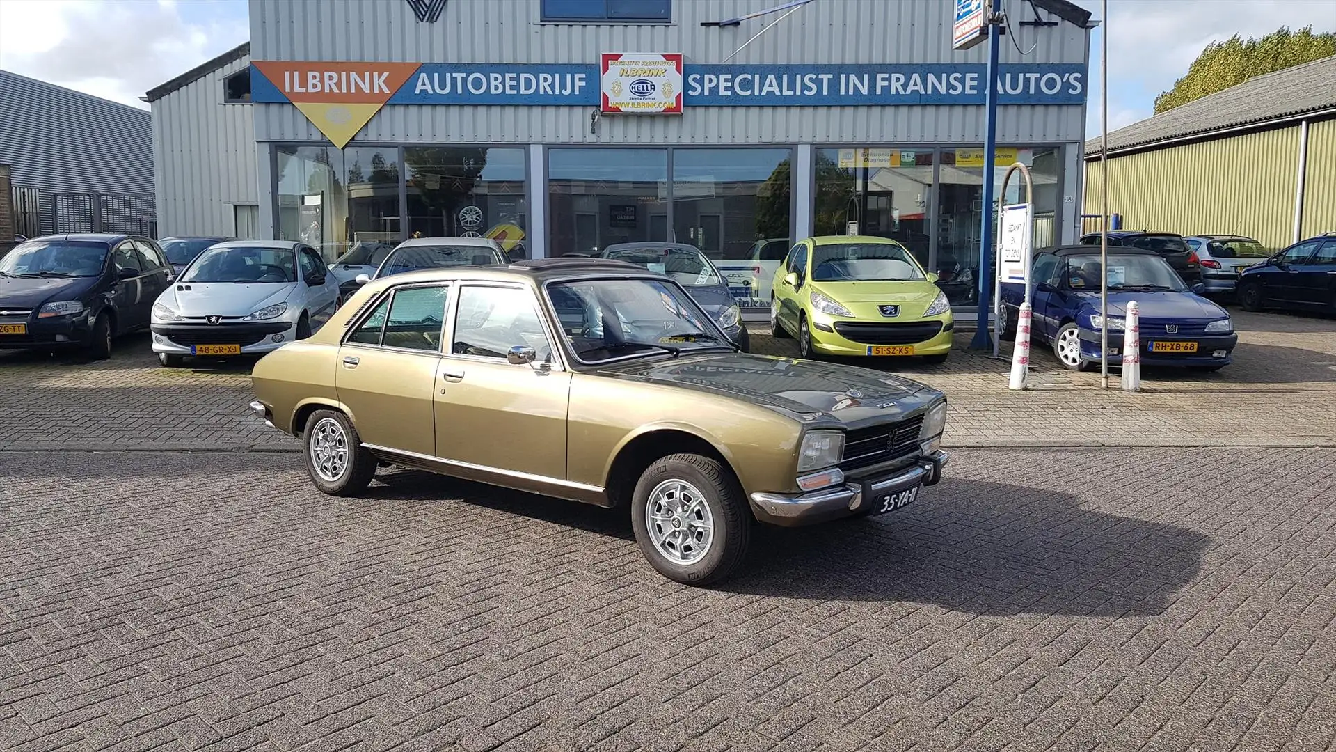 Peugeot 504 Ti Automaat, lederen bekleding concoursstaat Žlutá - 2