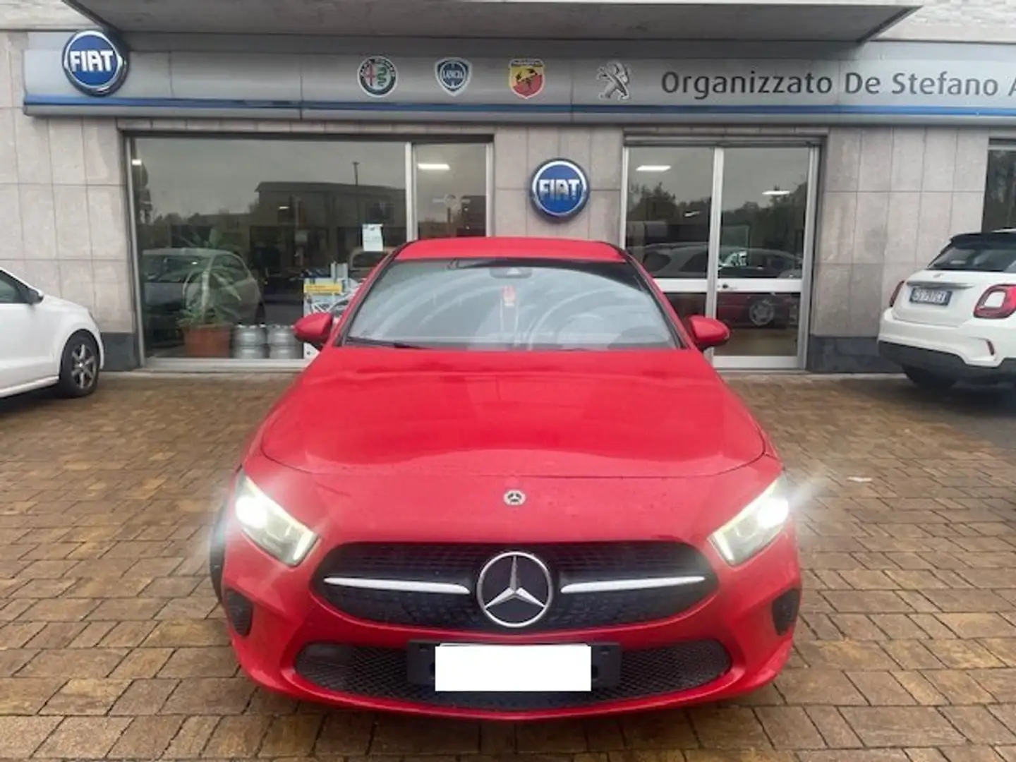 Mercedes-Benz A 180 d Automatic Sport Rojo - 1