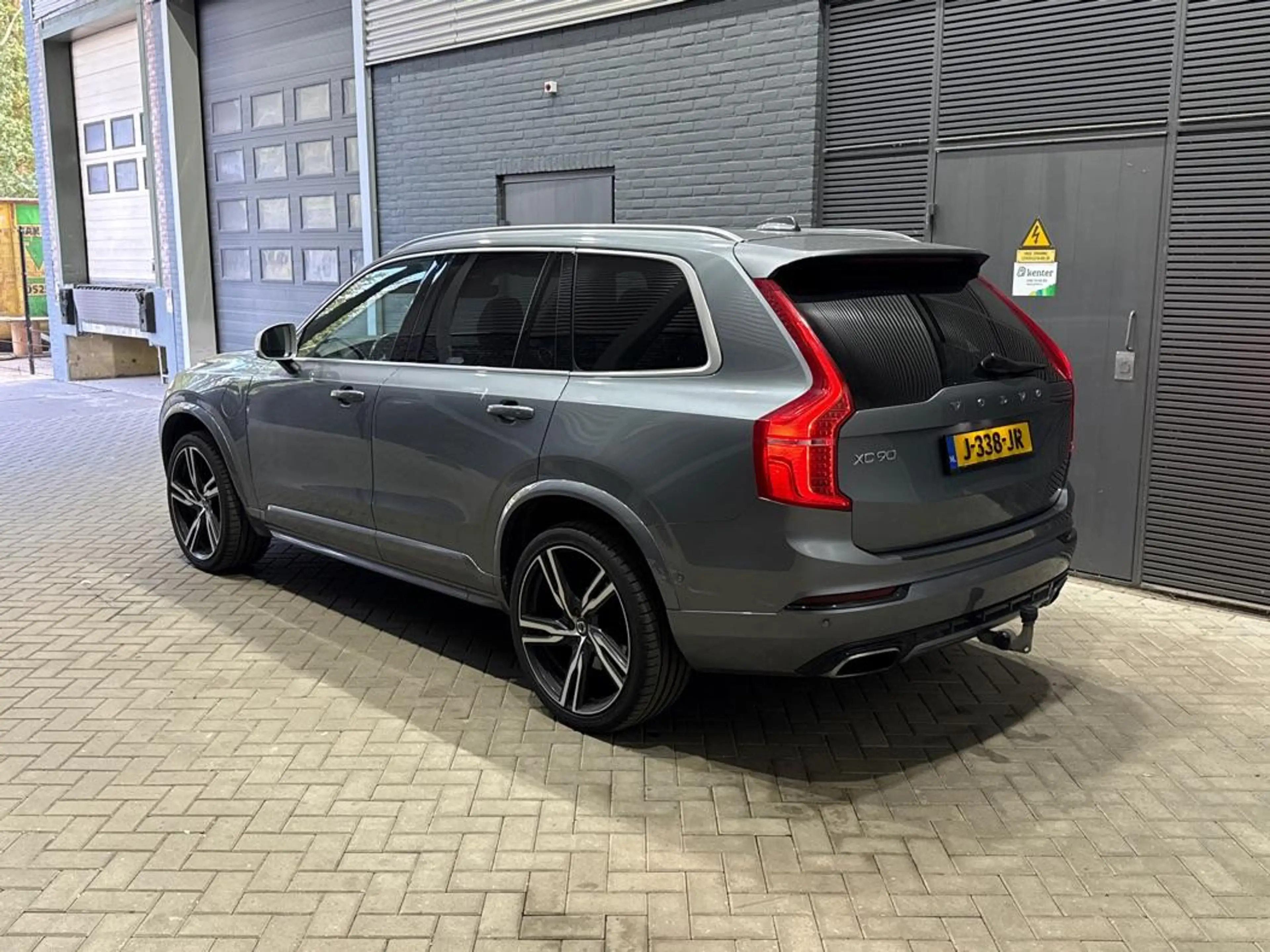 Volvo XC90 2.0 T8 Twin Engine AWD Inscription | Bowers&Wilkin — photo 3