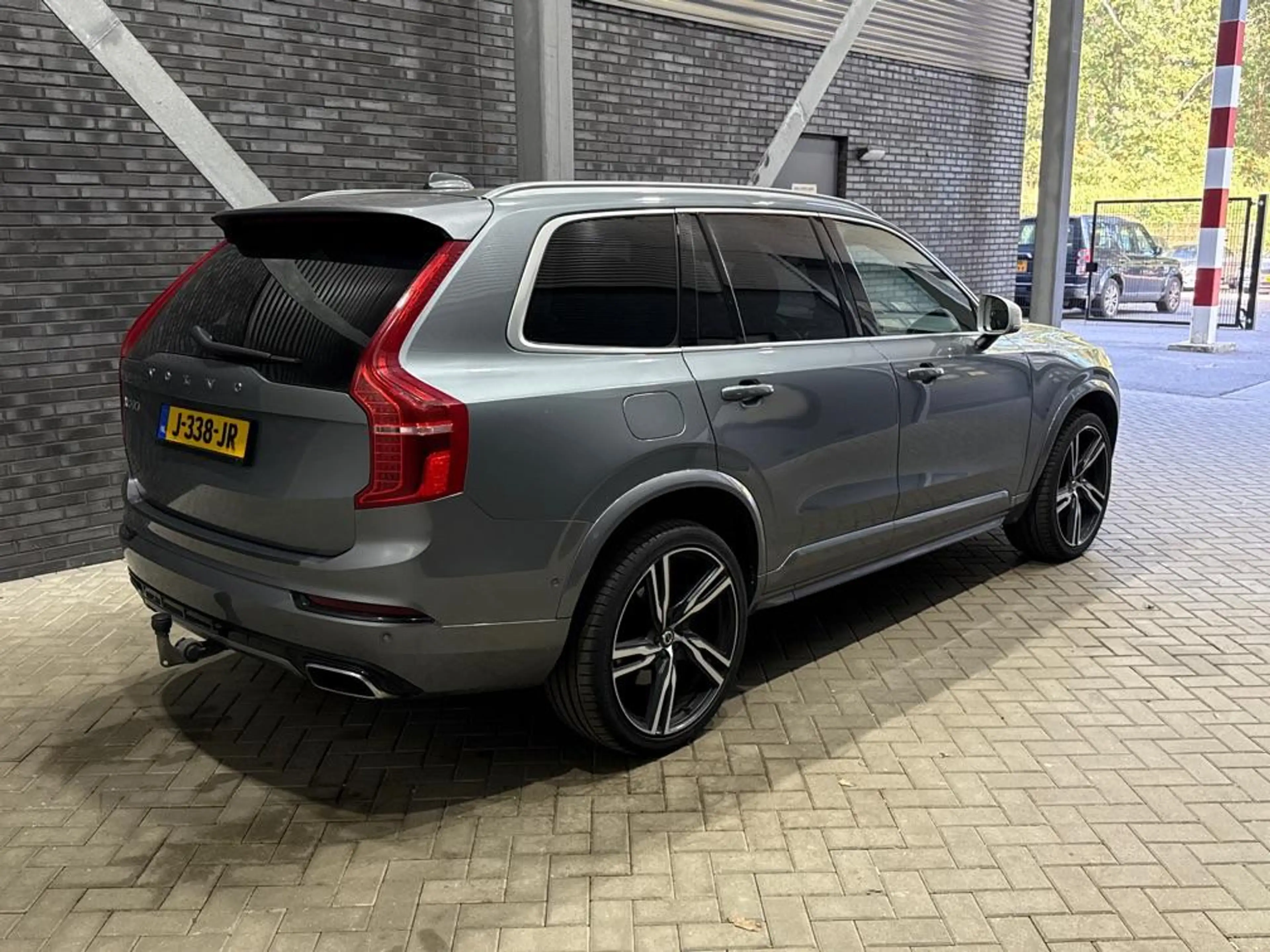 Volvo XC90 2.0 T8 Twin Engine AWD Inscription | Bowers&Wilkin — photo 2