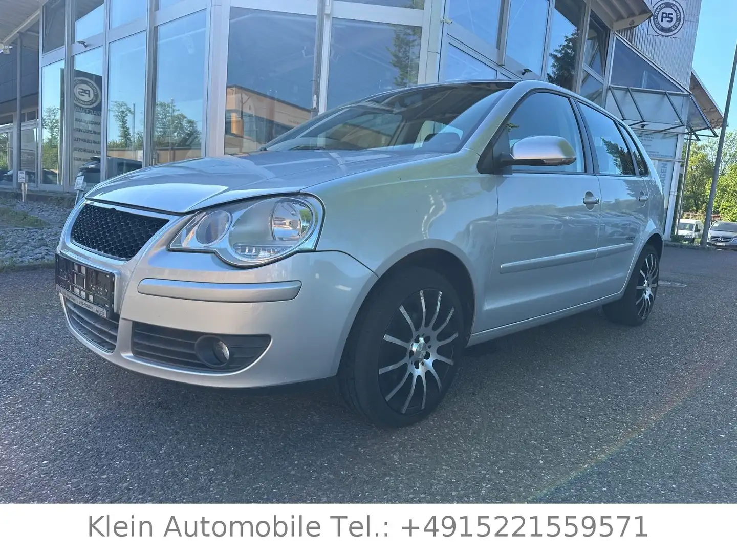 Volkswagen Polo 1.2 United TÜV NEU Klima Plateado - 1