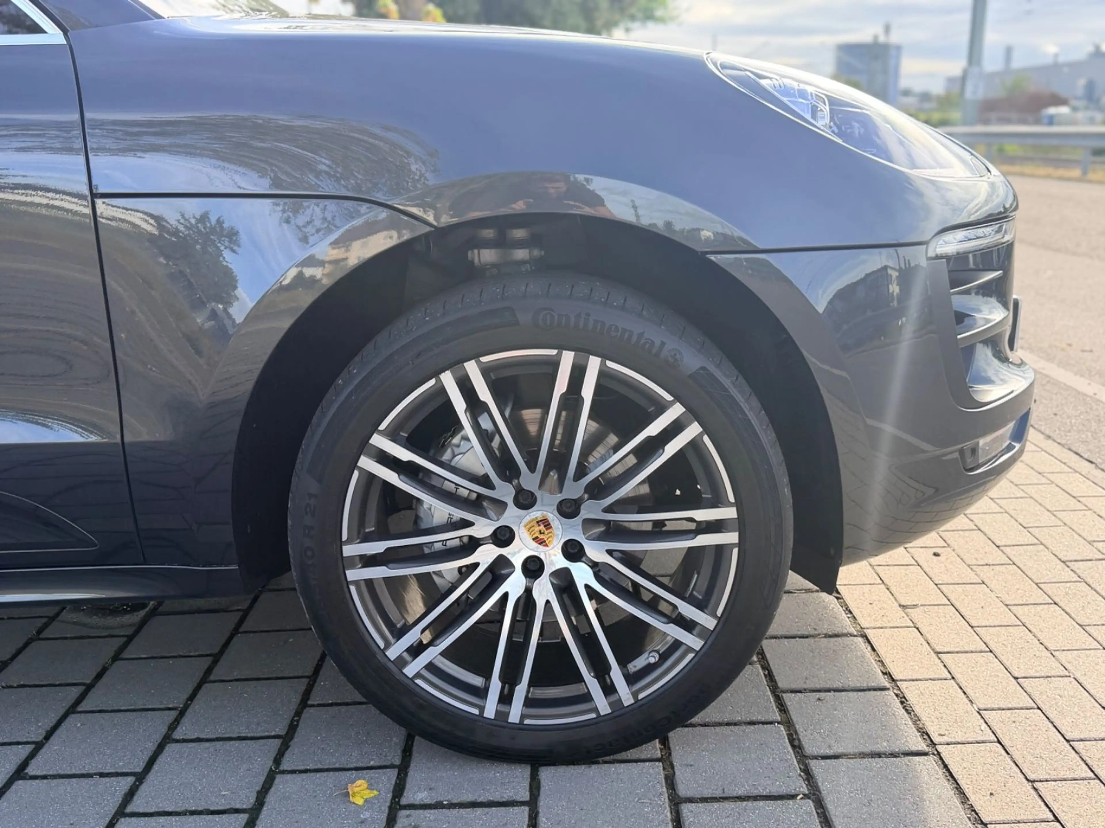 Porsche Macan S Navi*Leder*Xenon*P-Dach*Bose uvm. — photo 12