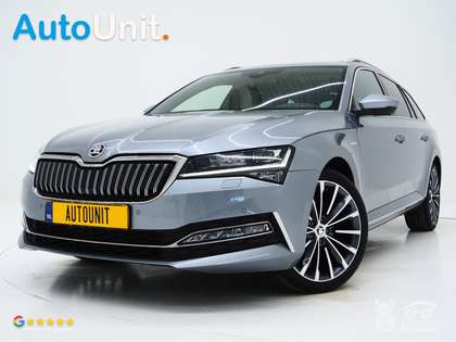 Skoda Superb Combi 1.4 TSI iV Laurin & Klement | Panoramadak |