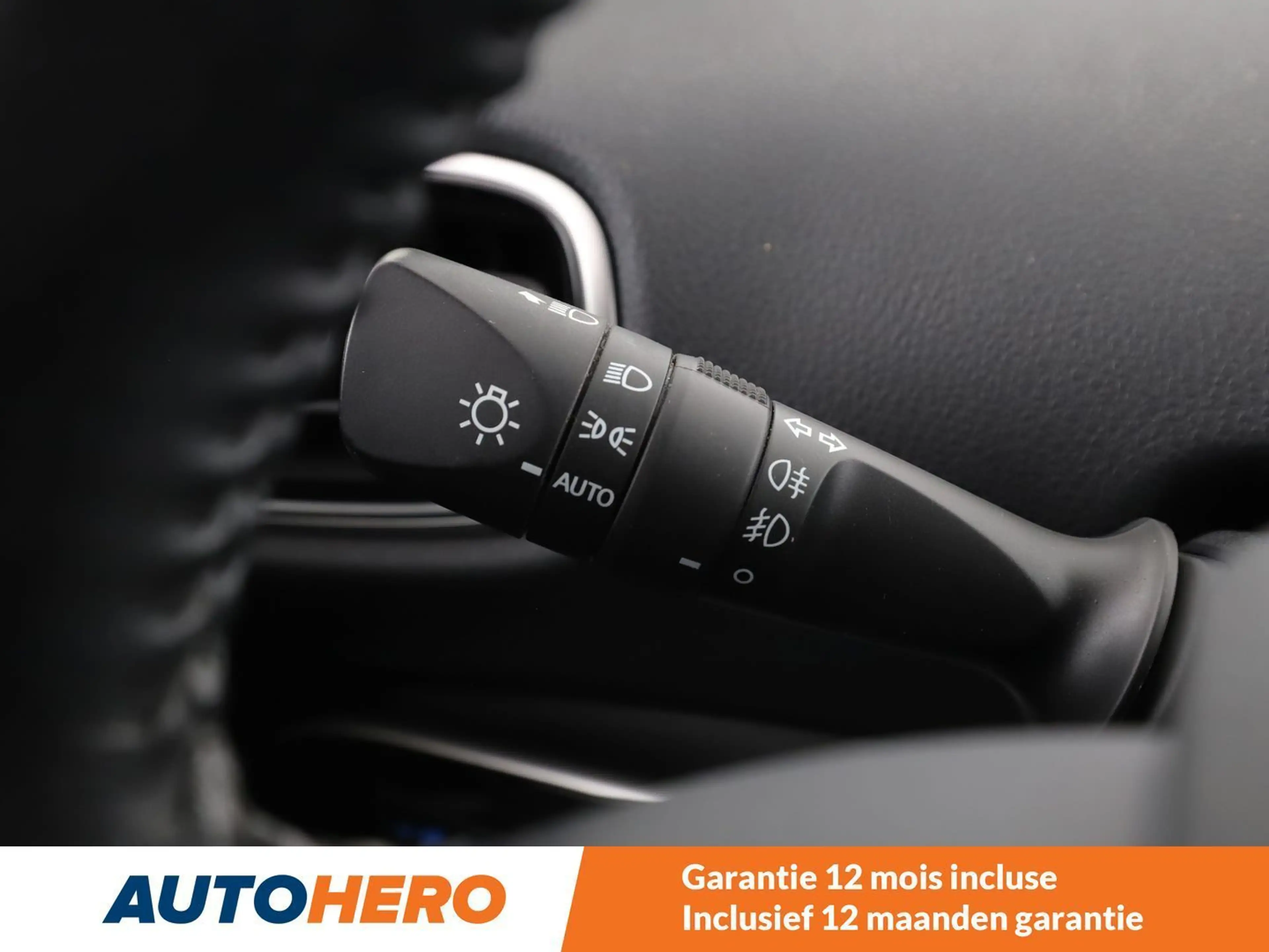 Toyota Prius 1.8 Style — photo 15
