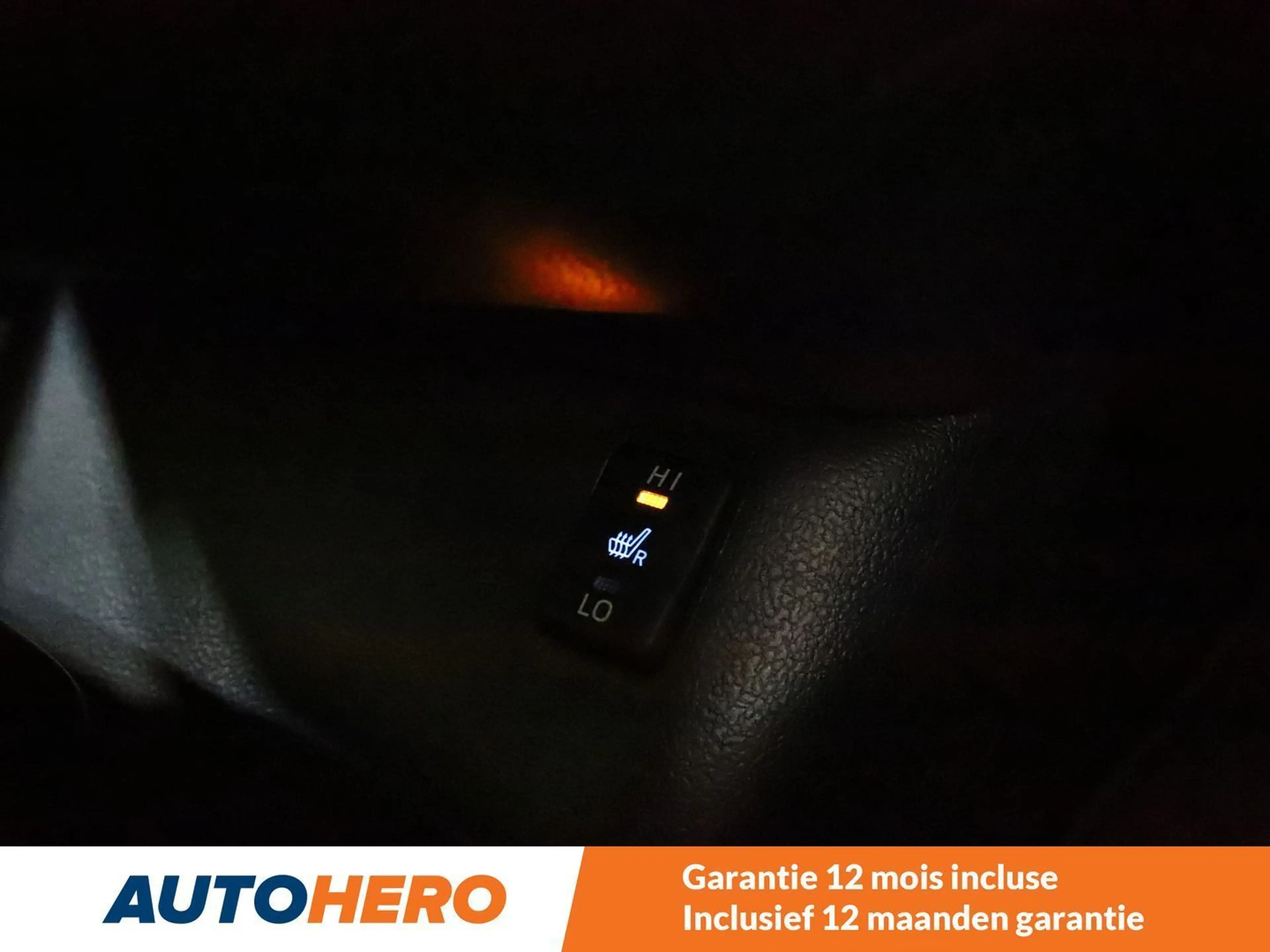 Toyota Prius 1.8 Style — photo 11