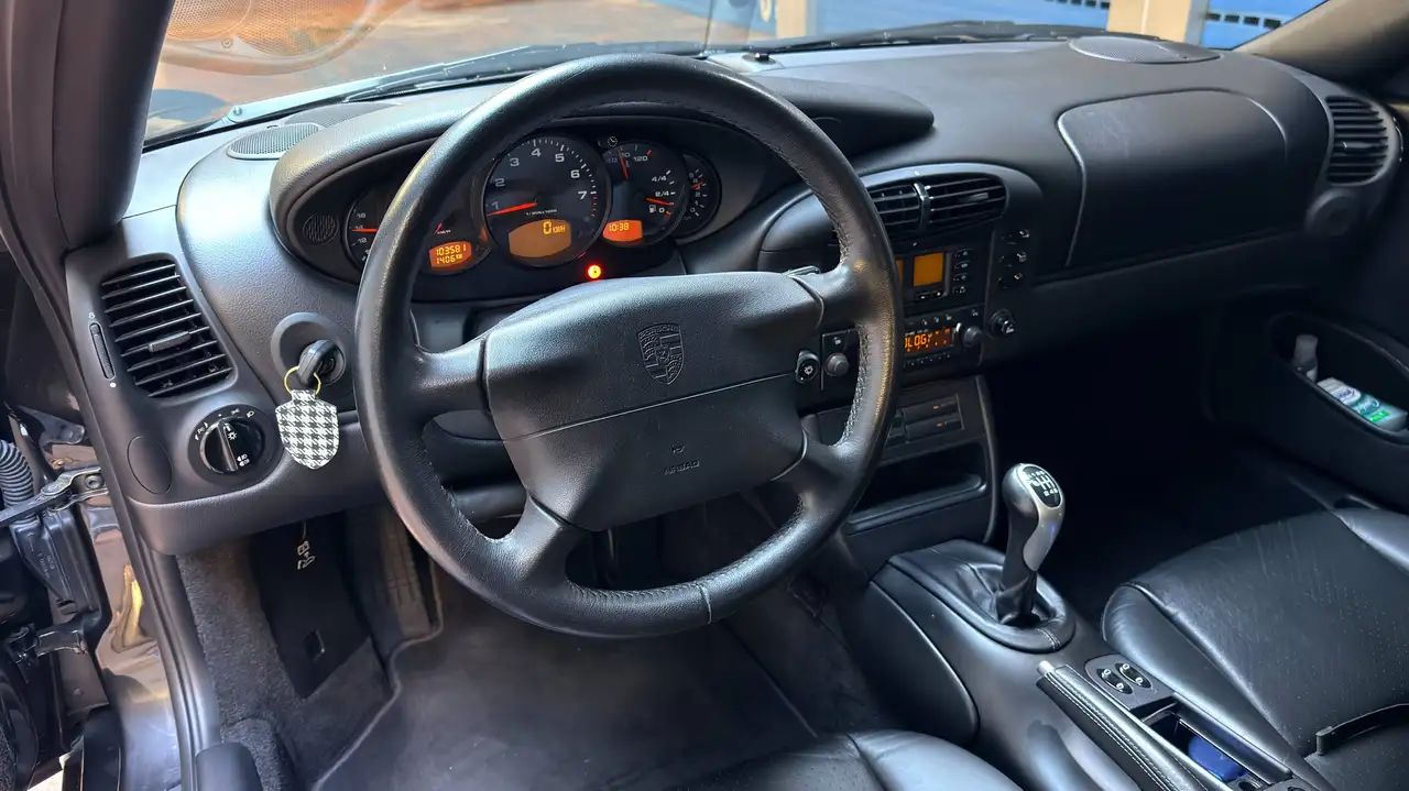 Porsche 911 996 Carrera 4, foto 9