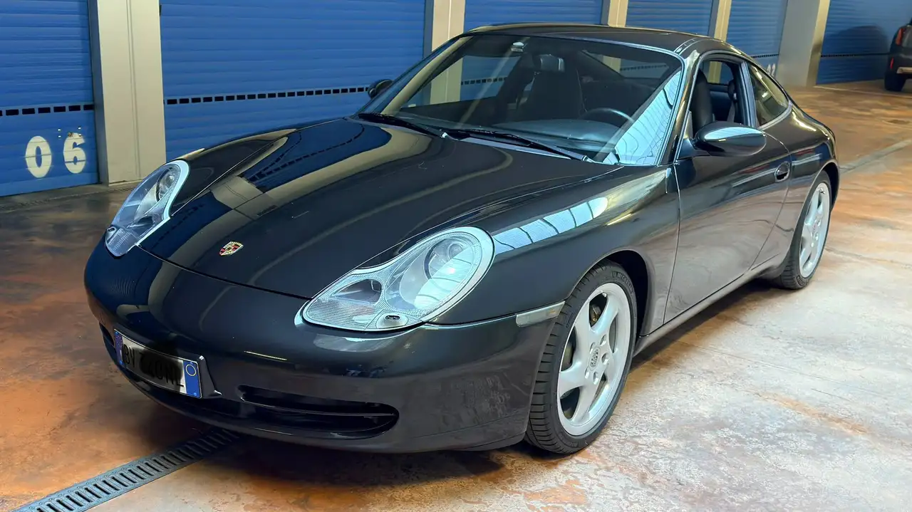 Porsche 911 996 Carrera 4, foto 2