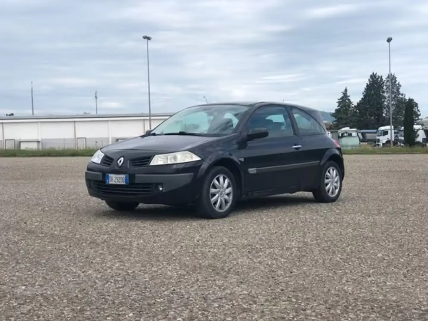 Renault Megane 3p 1.5 dci Dynamique 105cv Nero - 2
