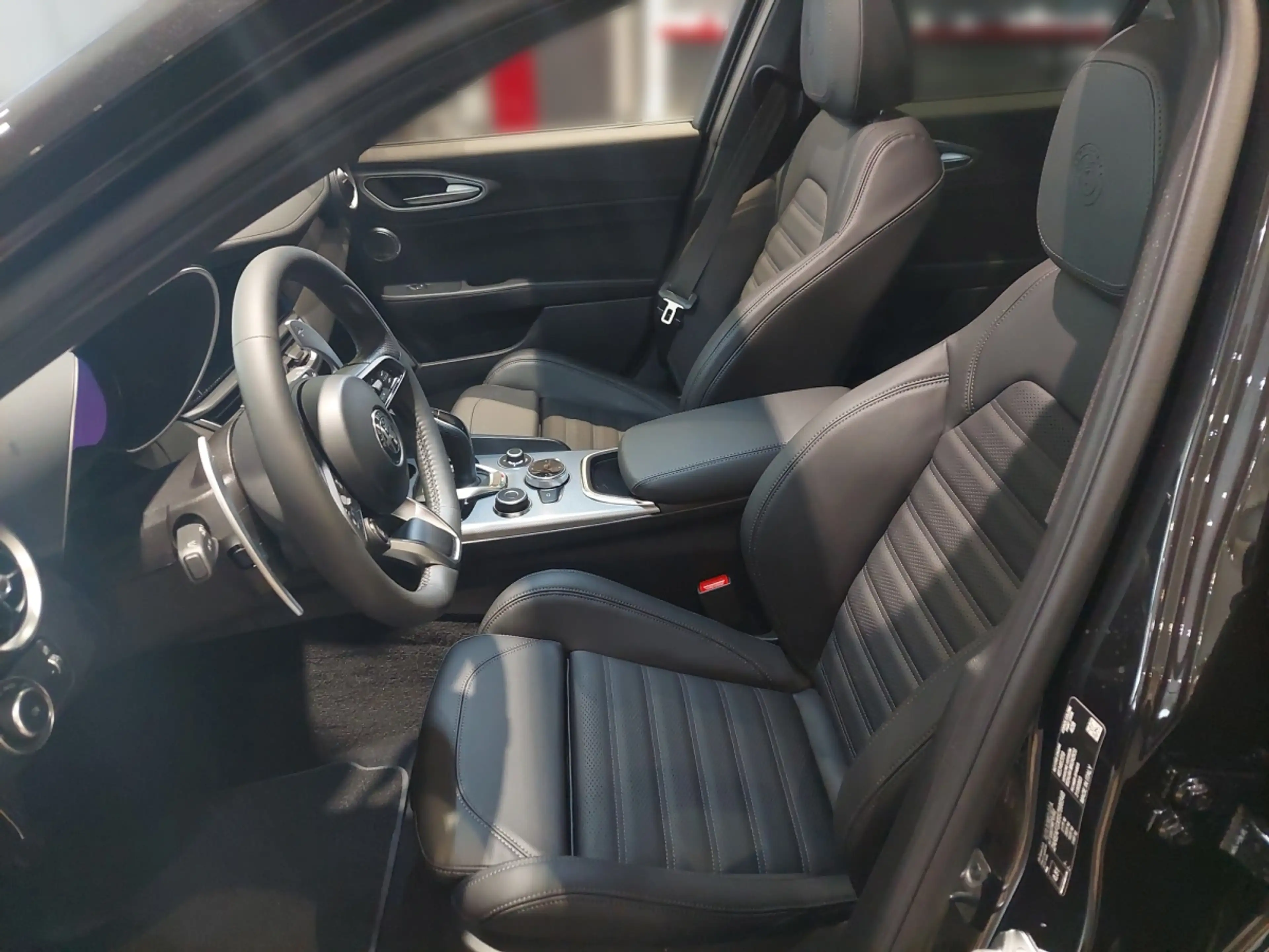 Alfa Romeo Giulia GIULIA Veloce 2.2 Jtdm 210PS Aut Awd — photo 5