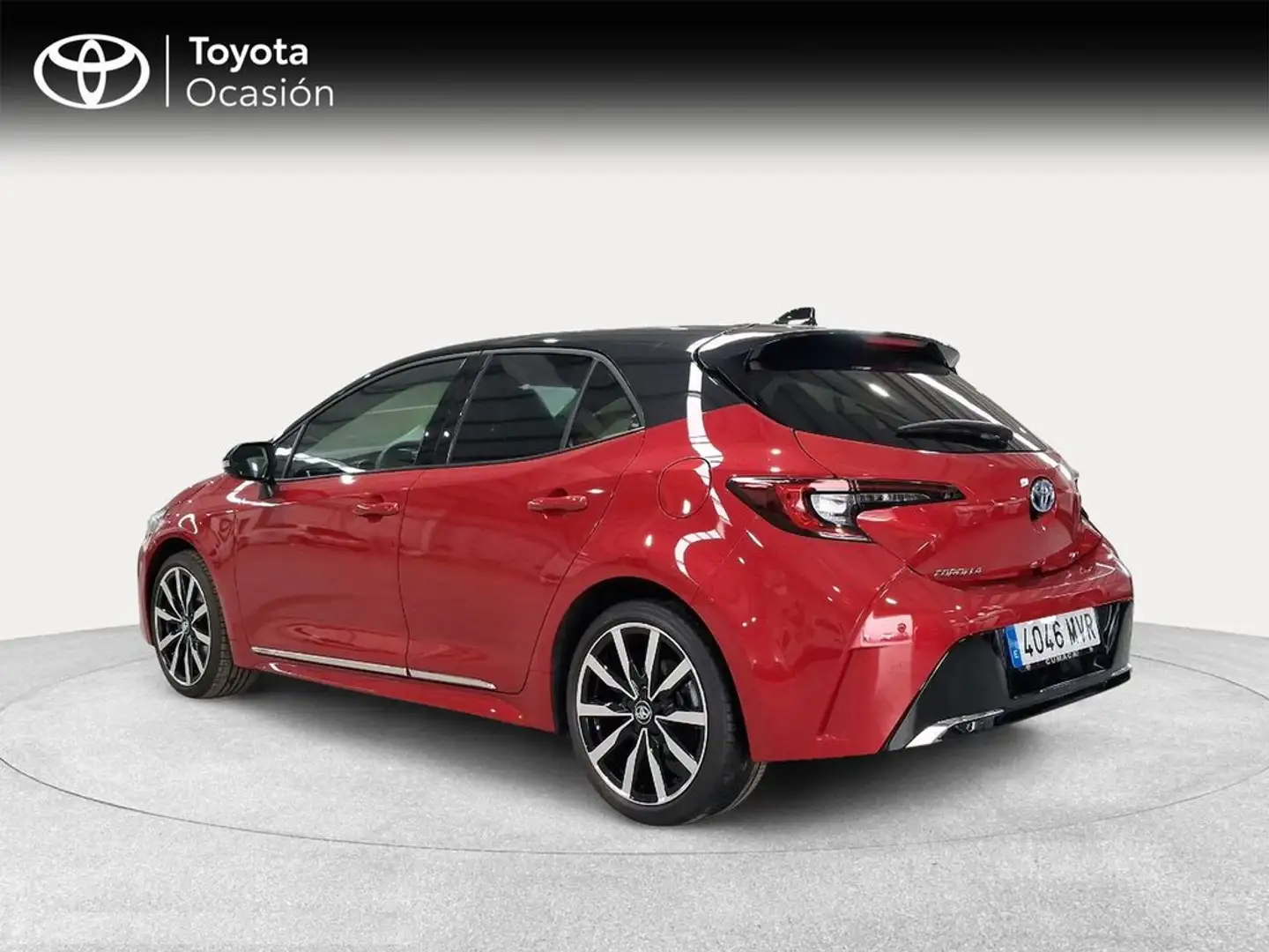 Toyota Corolla 140H Style Edition Rood - 2