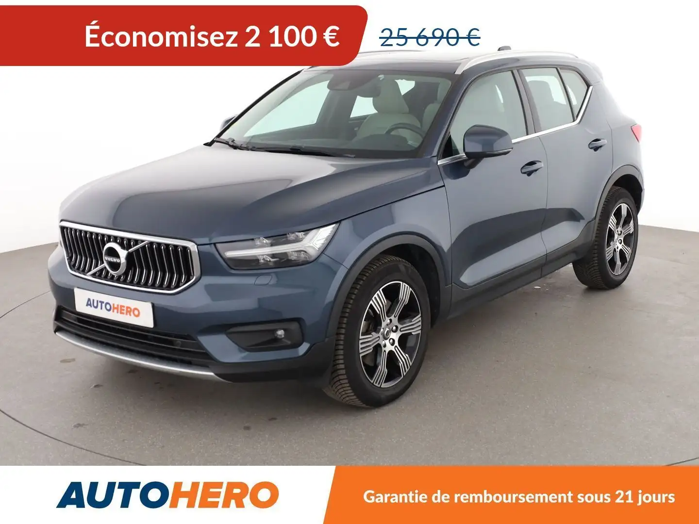 Volvo XC40 2.0 D4 AWD AdBlue Inscription Luxe Geartronic 8 Bleu - 1