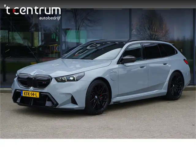 BMW M5 5-serie Touring M-Drivers Pack, Panoramadak, B&W S