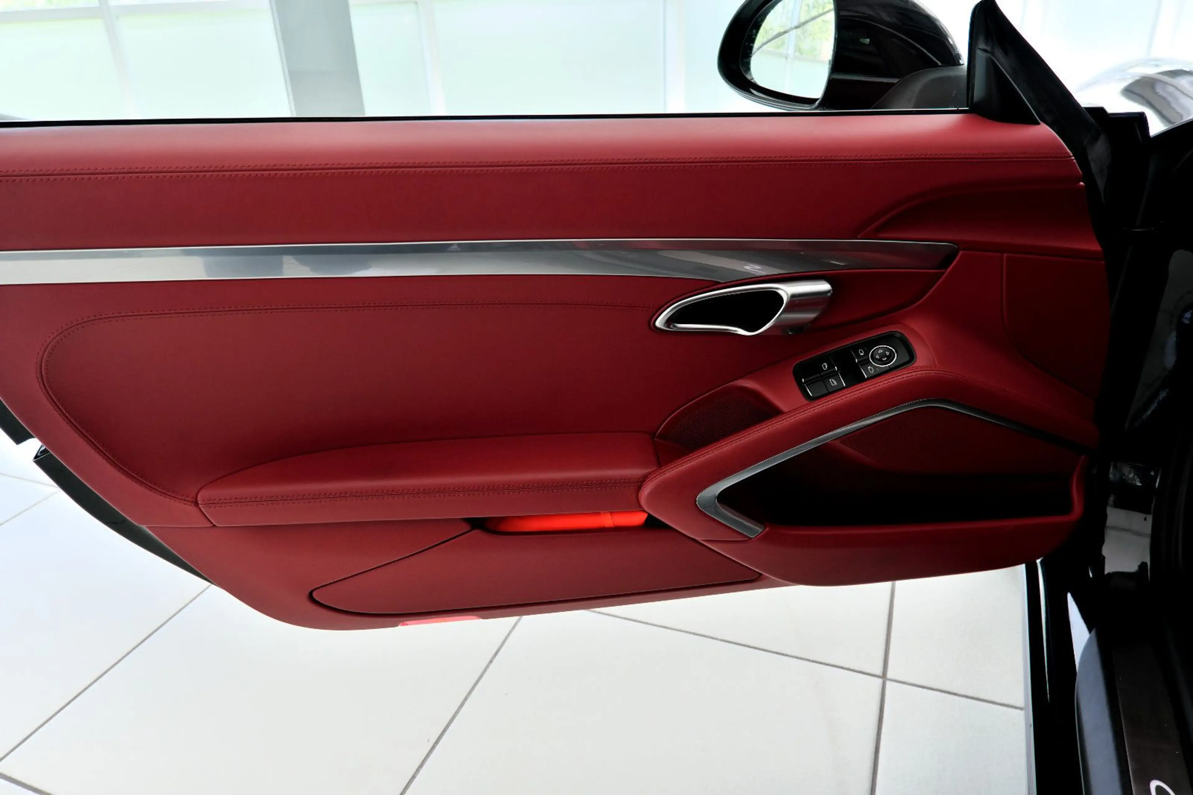 Porsche 991 Carrera S PDK Vollleder Orig. 29`KM Deutsch — photo 10
