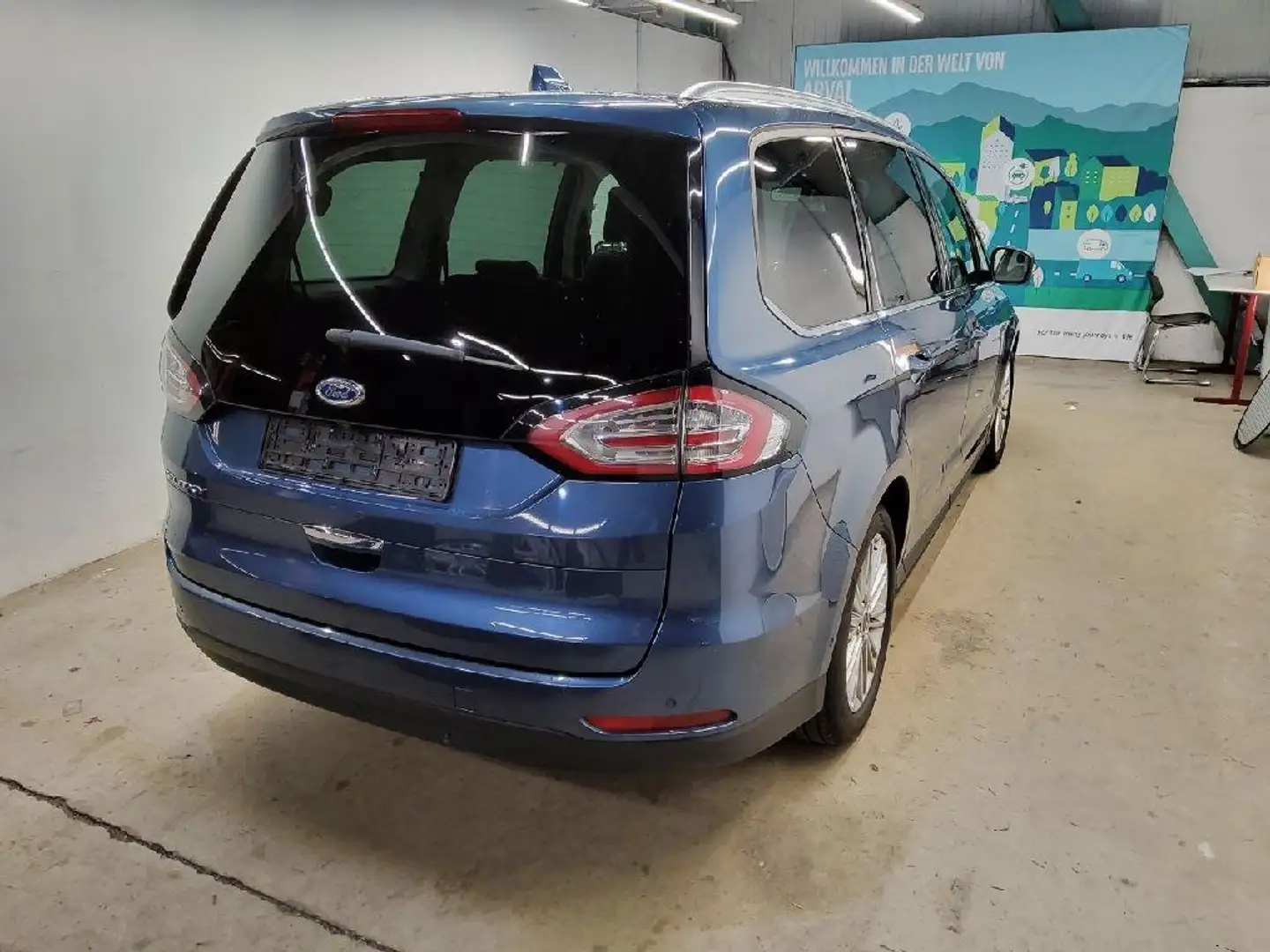 Ford Galaxy 2.0 Vignale Pano LED BLIS Leder ACC AH Blau - 2