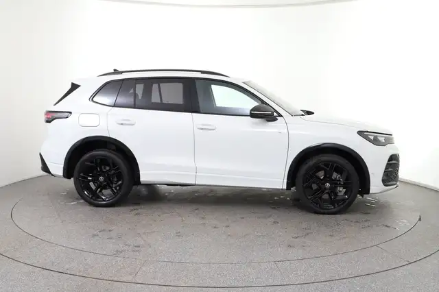 Volkswagen Tiguan R-Line TDI 4MOTION DSG Ansicht 6