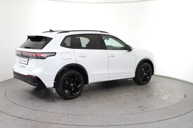 Volkswagen Tiguan R-Line TDI 4MOTION DSG Ansicht 5
