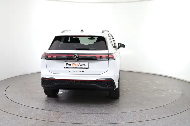 Volkswagen Tiguan R-Line TDI 4MOTION DSG Ansicht 4