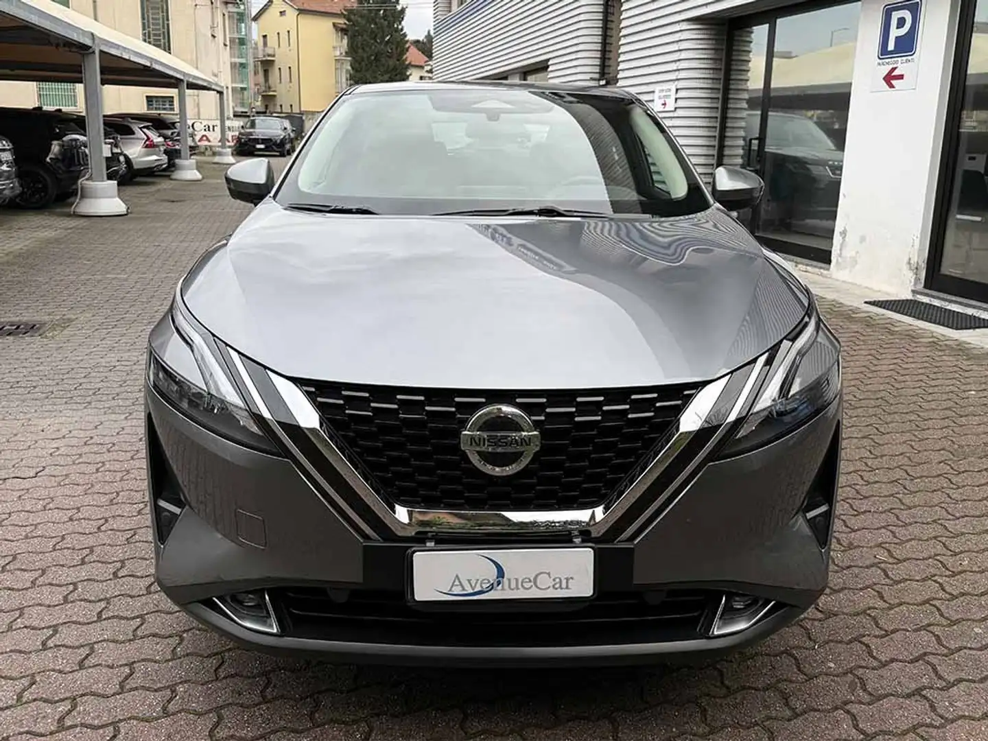 Nissan Qashqai mhev xtronic TELECAMERA 360 PREZZO REALE IVA ESP Grigio - 2