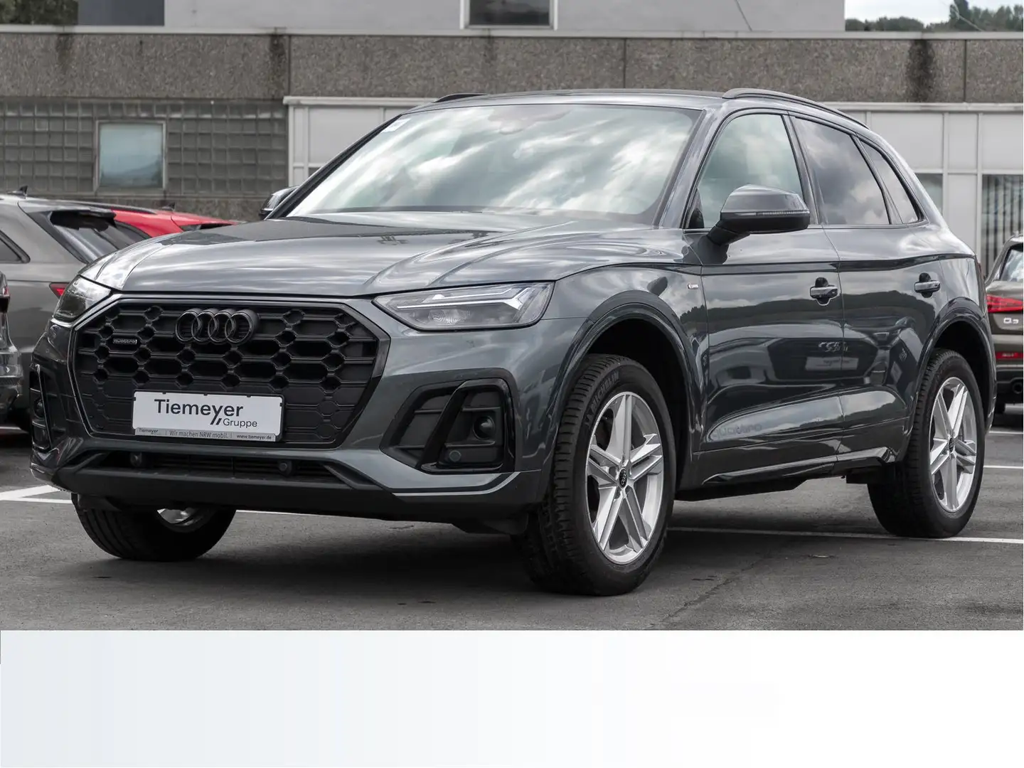 Audi Q5 40 TFSI Q S LINE NAVI+ LED KAMERA AHK Grau - 2