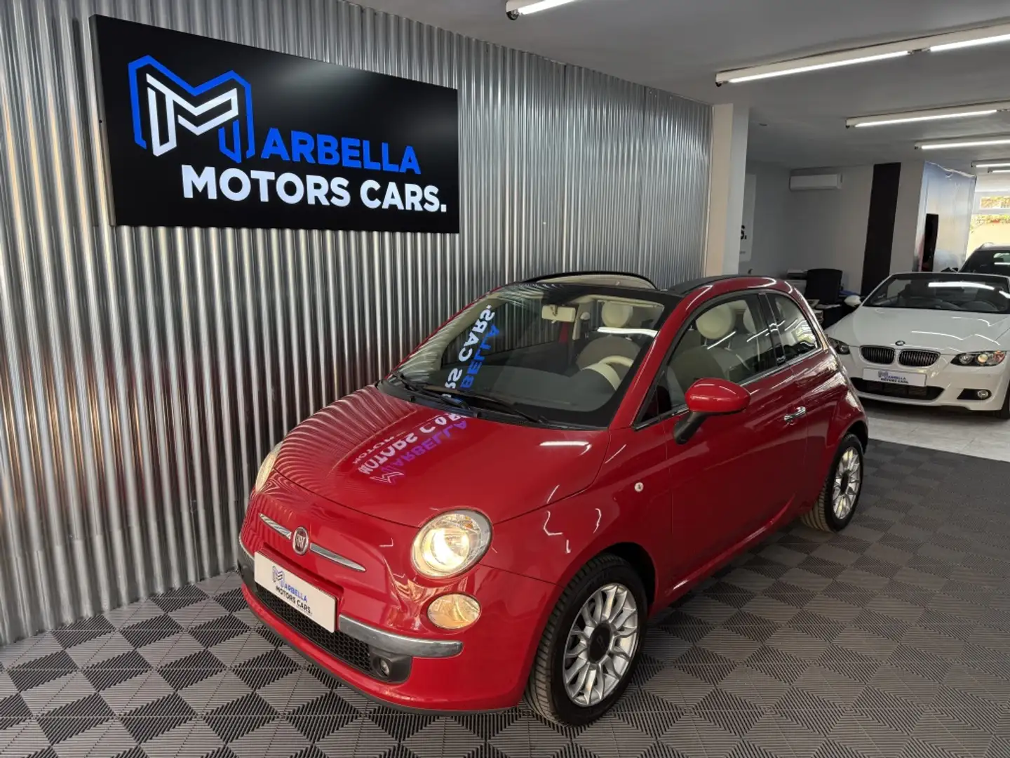 Fiat 500C 1.2 Lounge Rouge - 1