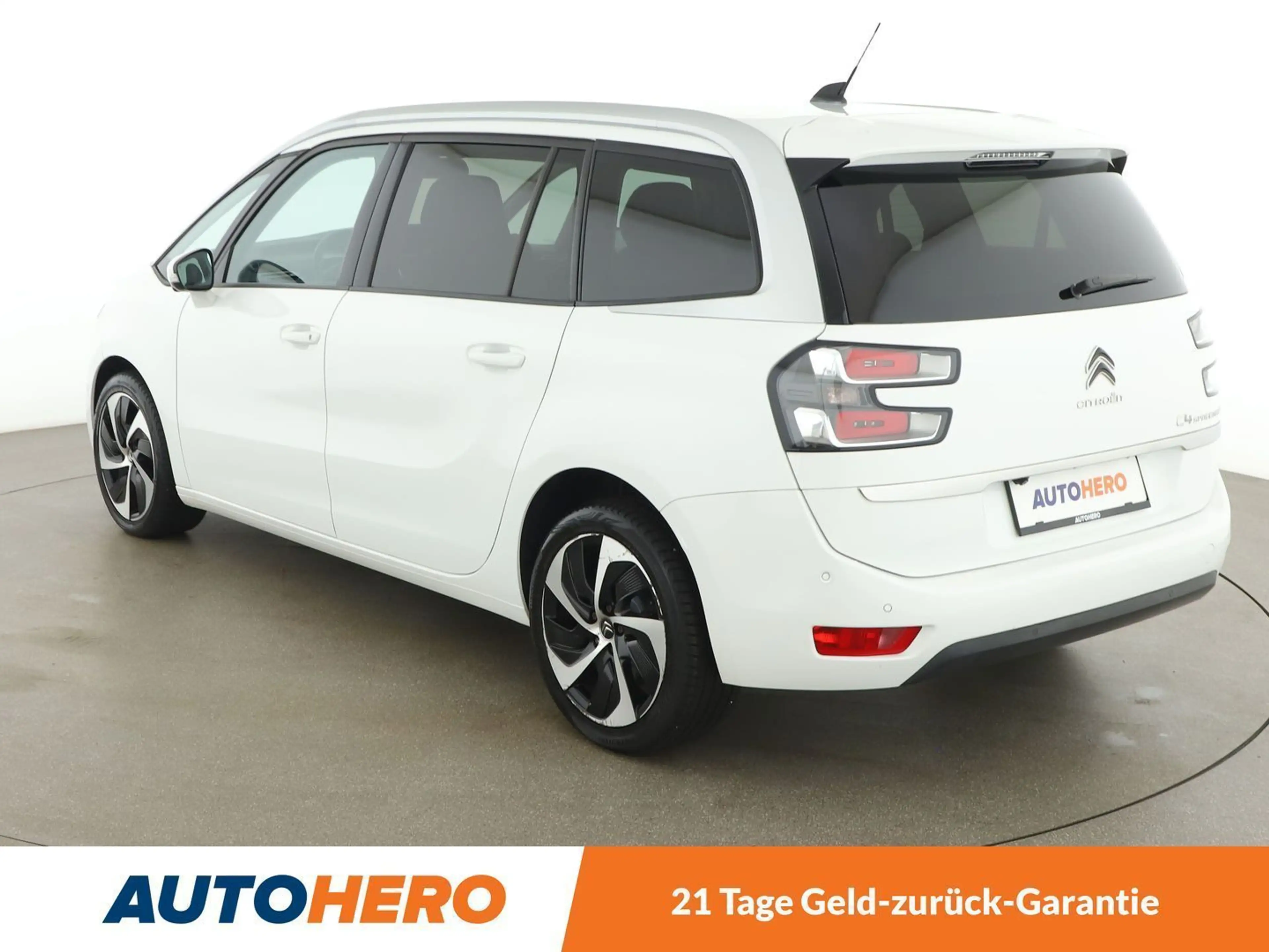 Citroen C4 SpaceTourer 2.0 Blue-HDi Shine — photo 4