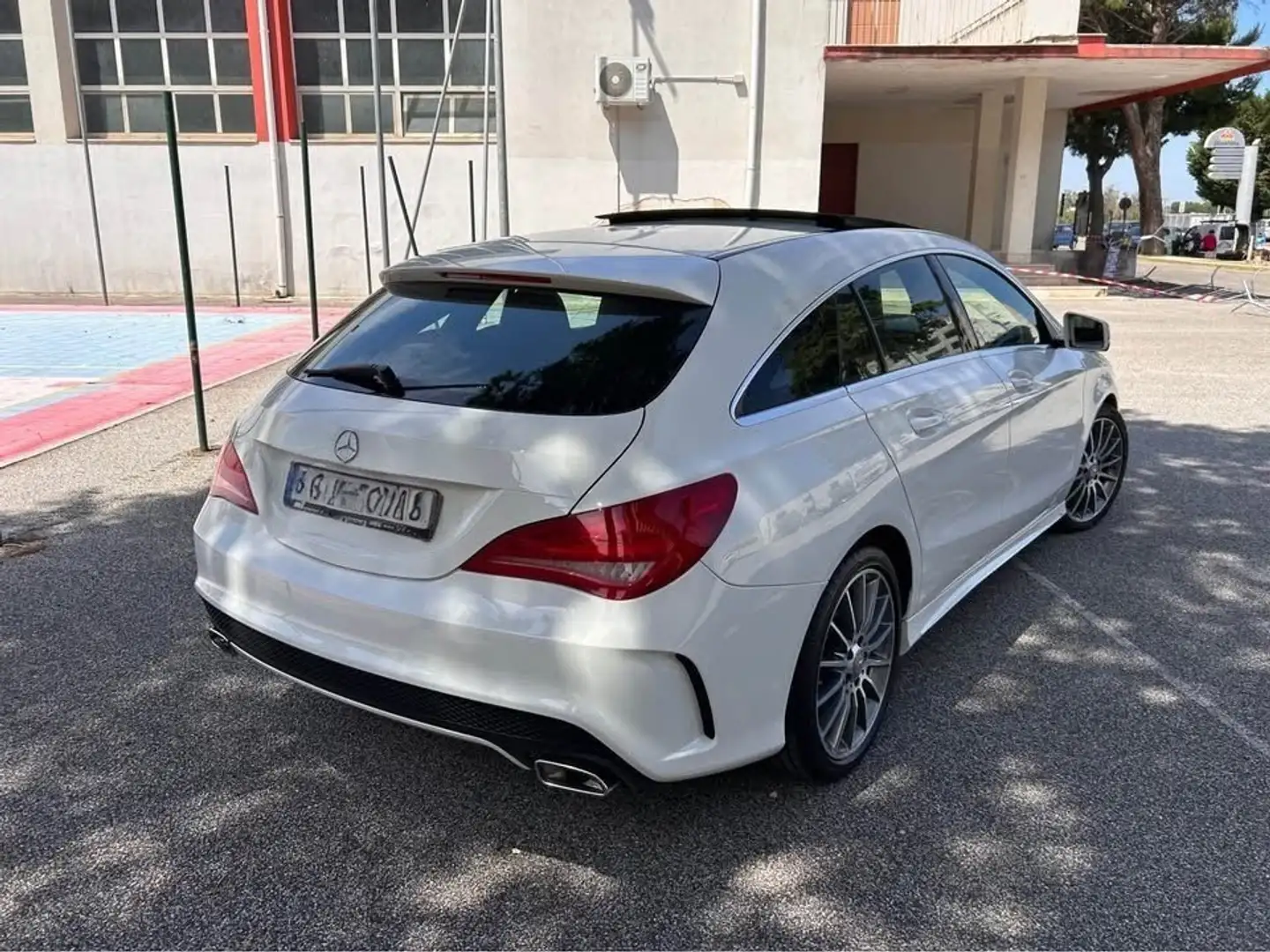 Mercedes-Benz CLA 200 CLA - X117 Shooting Brake d (cdi) Premium auto Bianco - 2