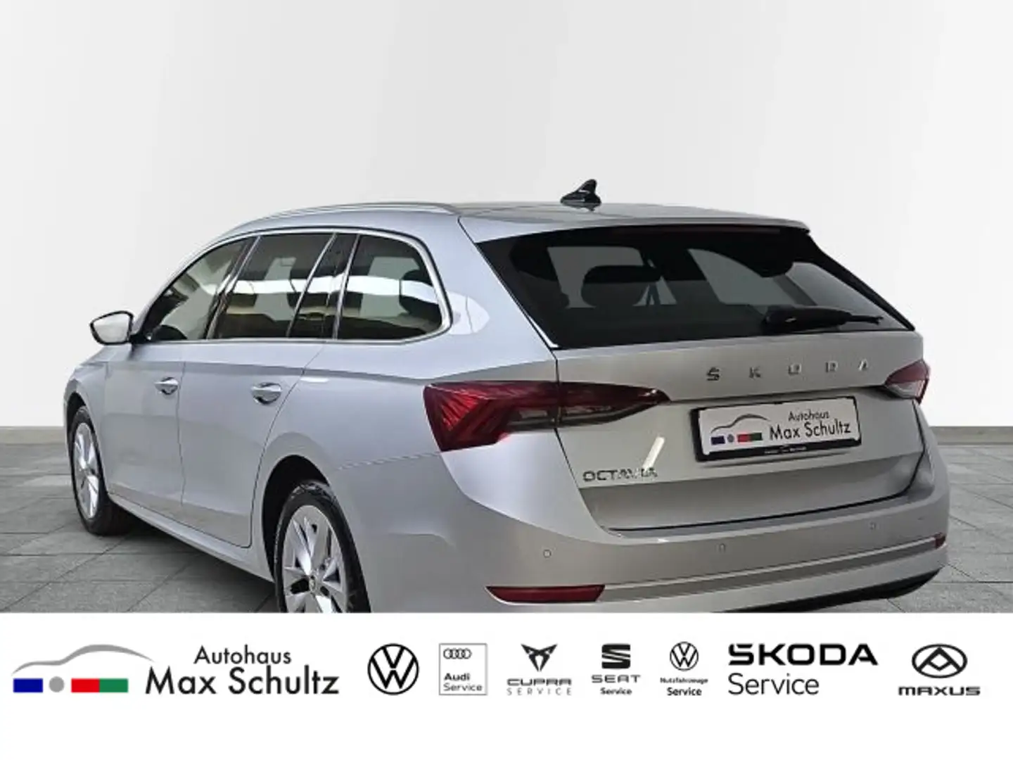 Skoda Octavia Combi 2.0 TDI Style LED+NAVI+AHK Silber - 2
