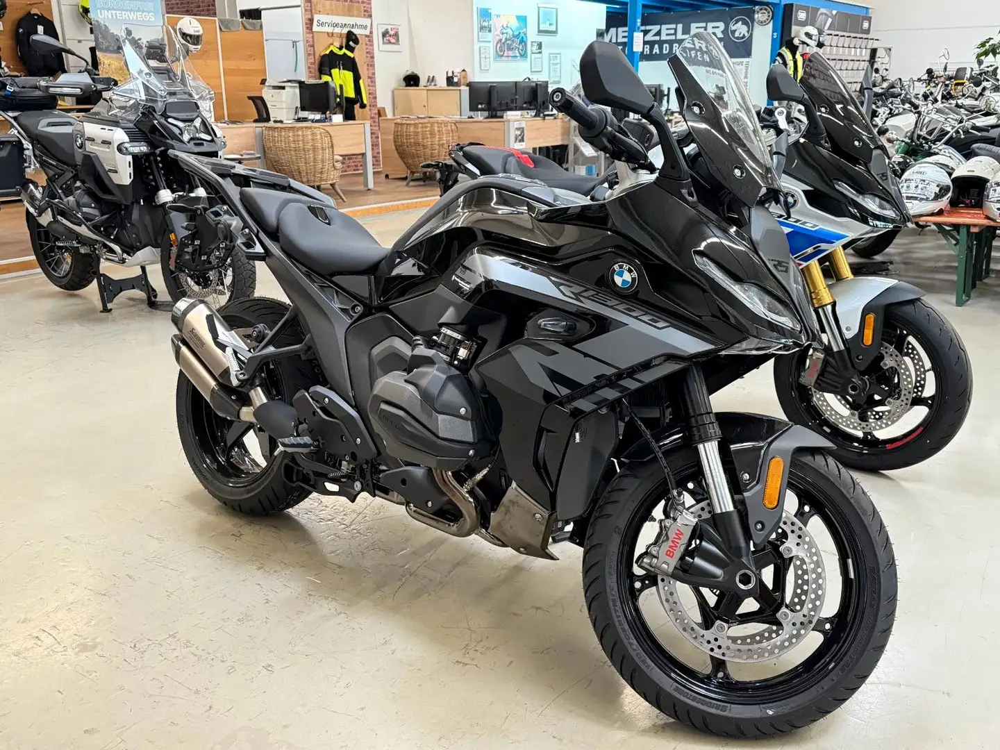 BMW R 1300 RS Triple Black ASA Negro - 1
