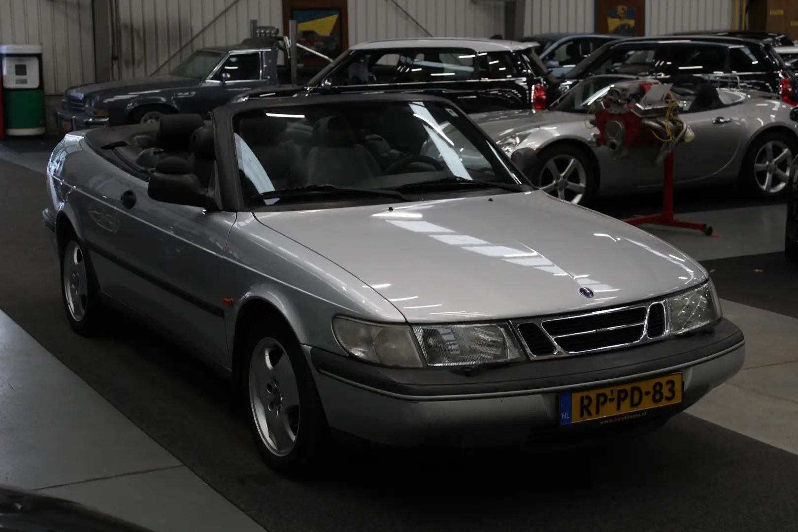 Saab 900 Cabrio 2.0 S Automaat Airco, Cruise control Gris - 2