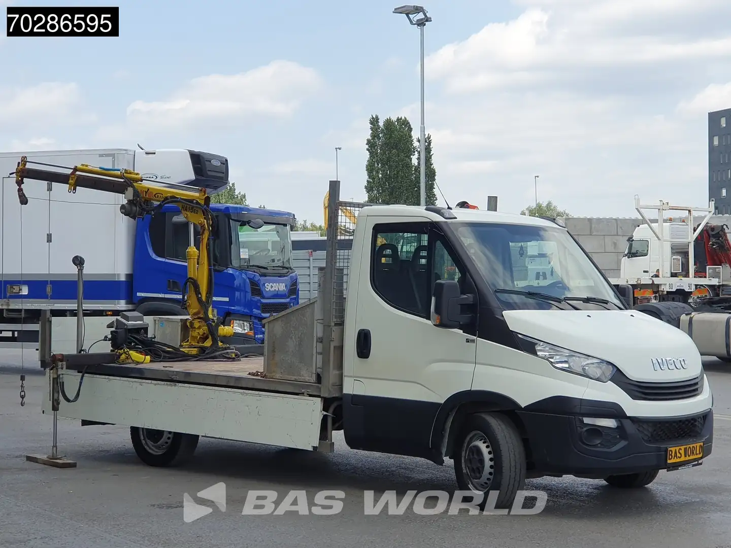 Iveco Daily 35S14 Open Laadbak Kraanwagen Hyva HA15 Euro6 3,5t Wit - 2