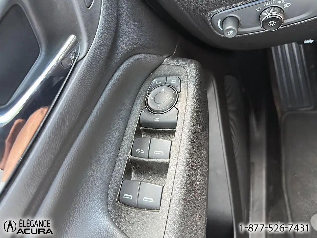 Chevrolet Equinox снимка Chevrolet Equinox