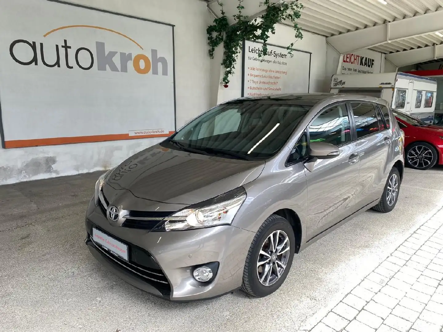Toyota Verso SkyView Edition Panod. Sitzh. PDC Bronz - 2