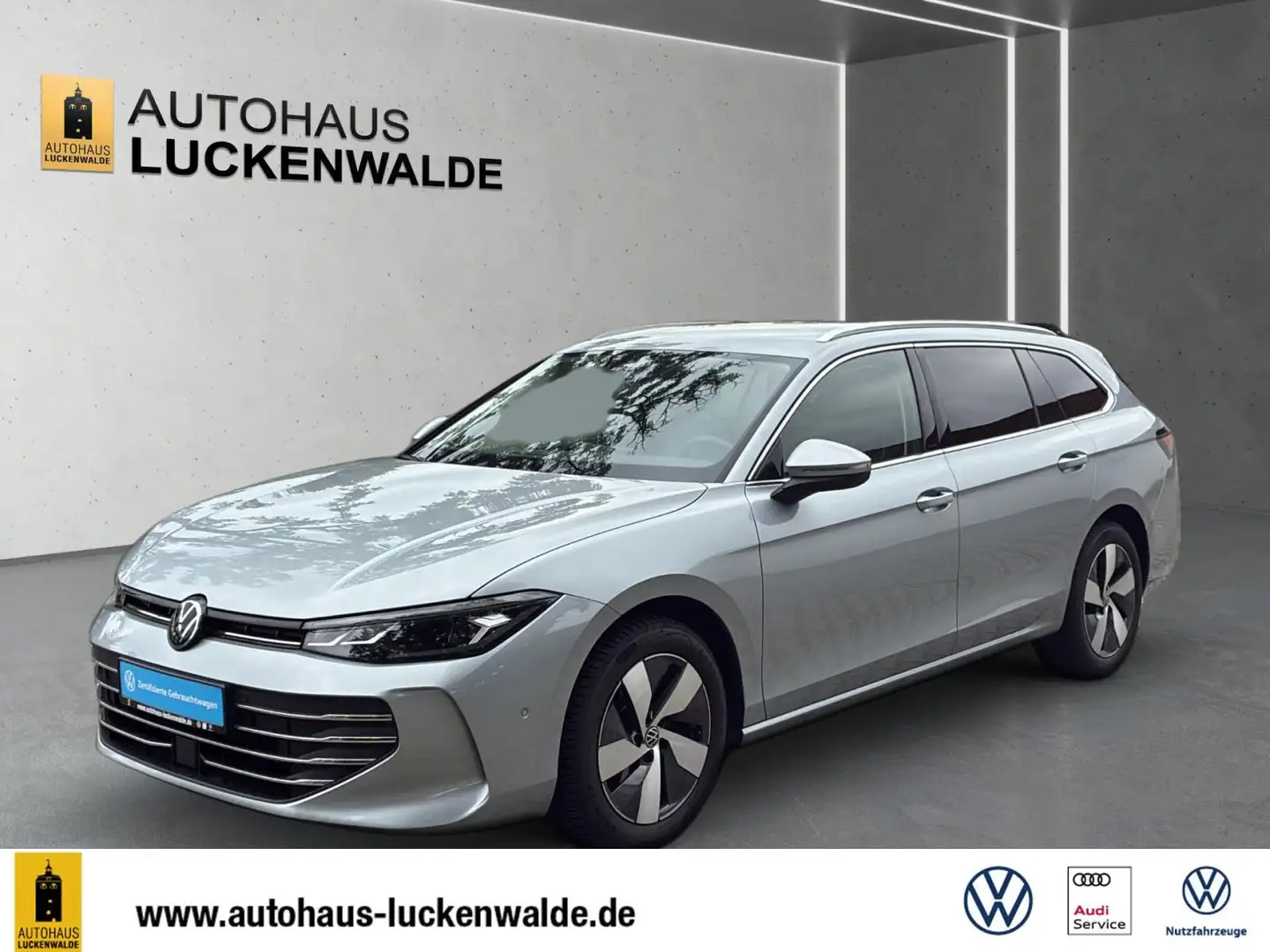 Volkswagen Passat Variant 1.5 eTSI Business DSG *IQ.DRIVE* Silber - 2