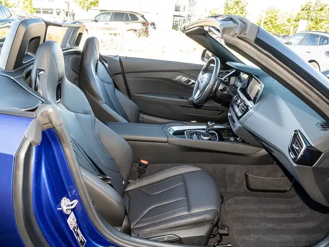 BMW Z4 view 5