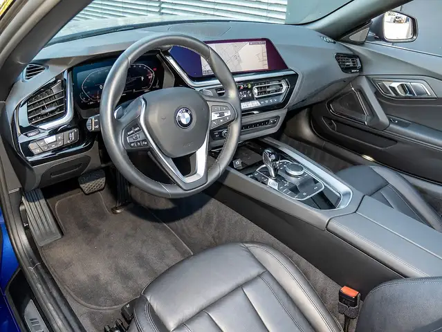 BMW Z4 view 4
