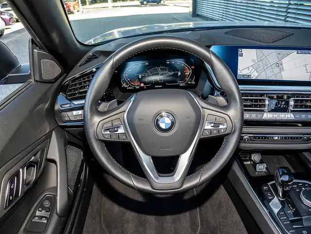 BMW Z4 view 13