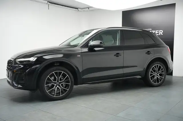 Audi Q5 view 6