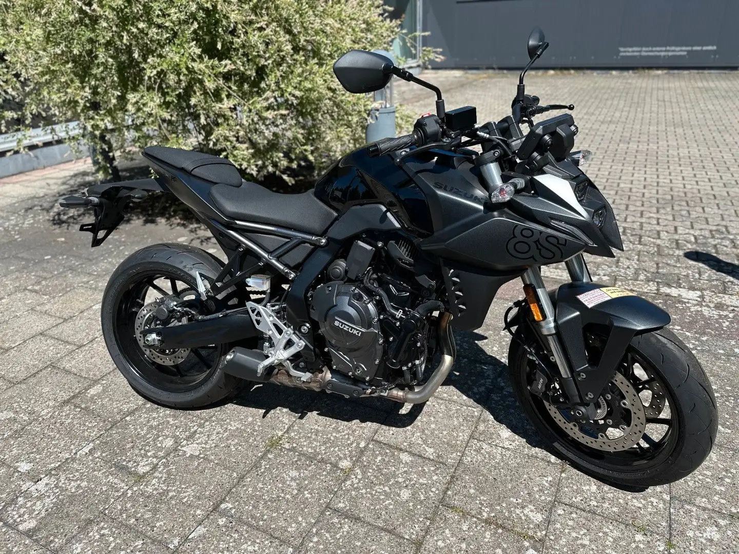 Suzuki GSX 8S Zwart - 1