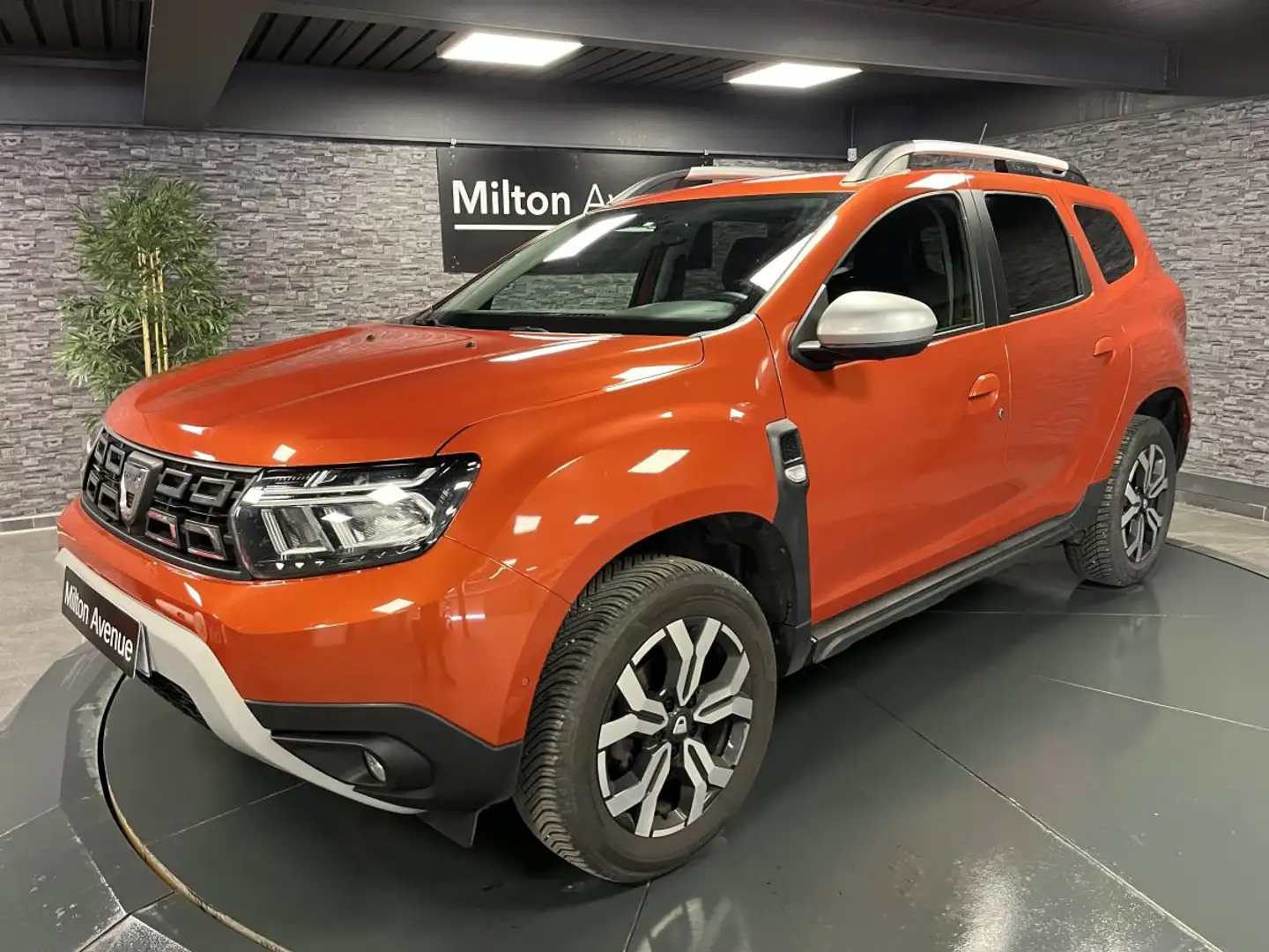 Dacia Duster Duster 1.5 Blue dCi - 115  Prestige Оранжевый - 1
