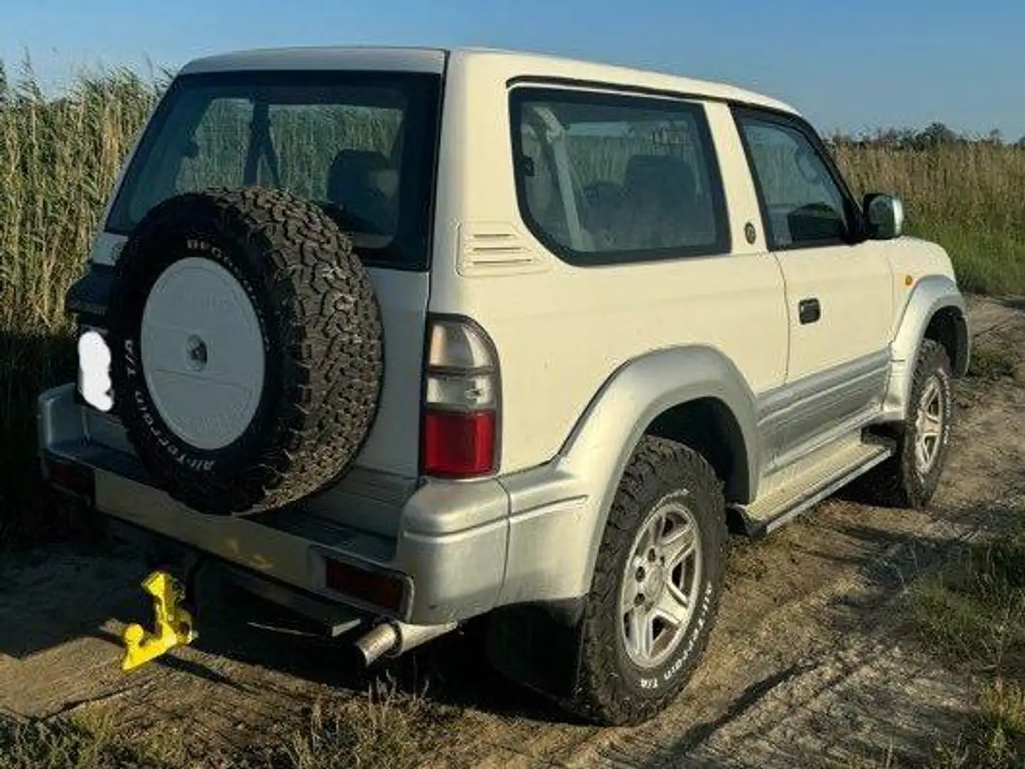 Toyota Land Cruiser KZJ 3000 Turbo Diesel - 2