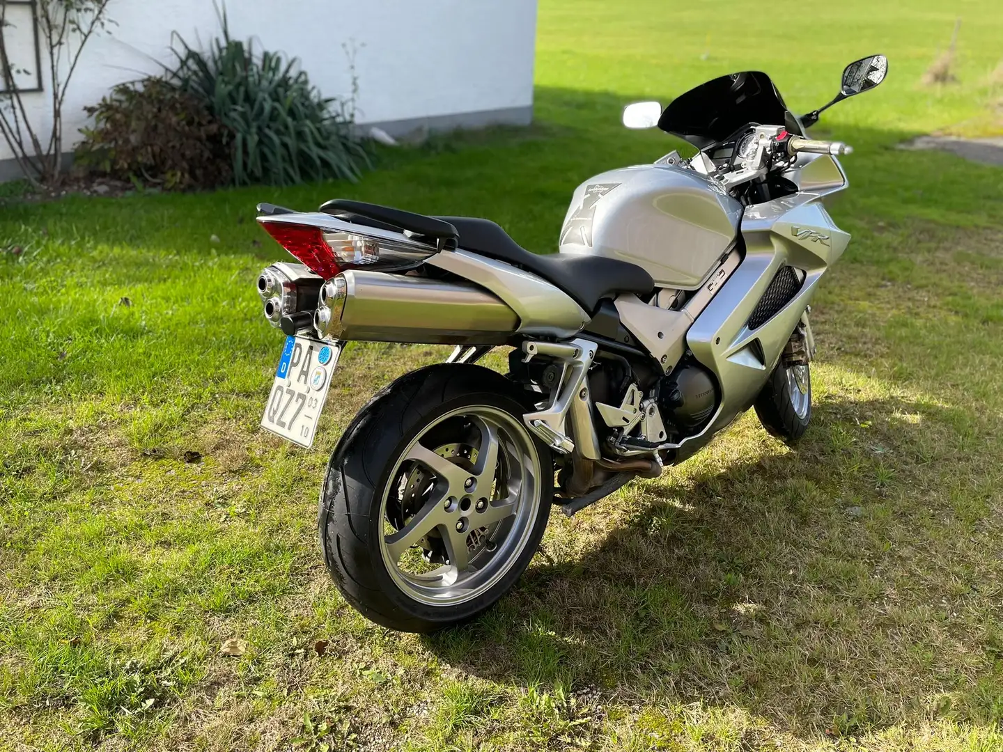 Honda VFR 800 - 1