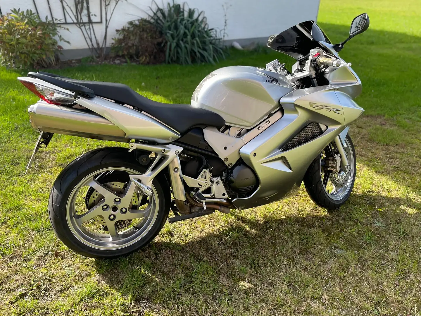 Honda VFR 800 - 2