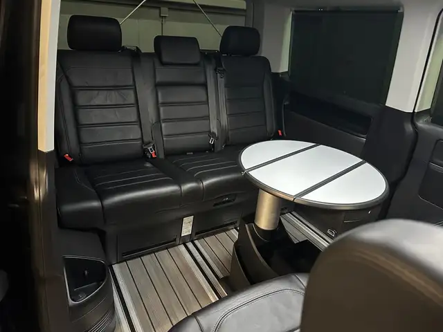 Volkswagen Multivan view 29