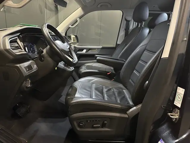 Volkswagen Multivan view 14