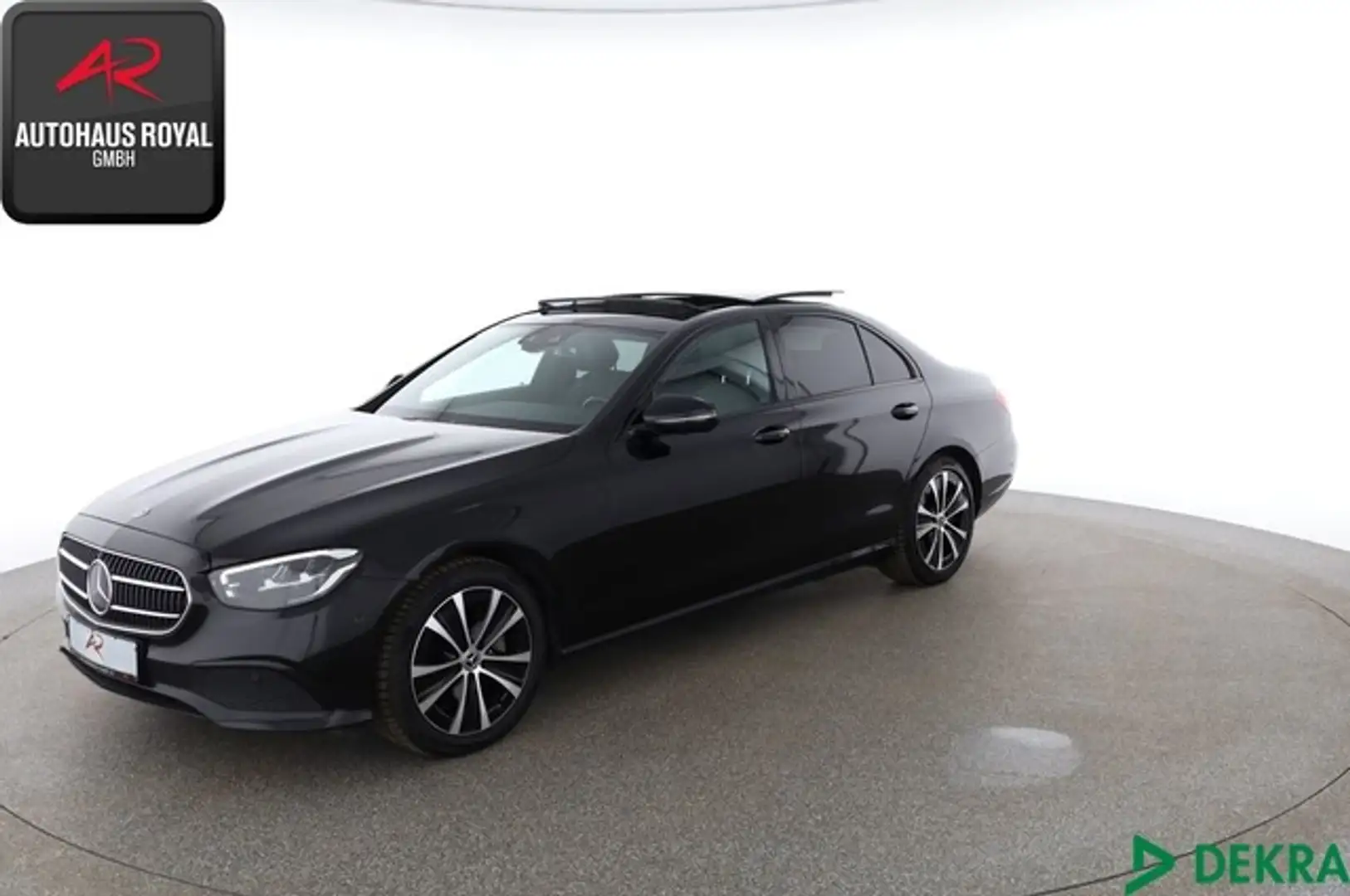 Mercedes-Benz E 300 de AVANTGARDE NIGHT MEMORY,AIRMATIC,1.HAND Schwarz - 1