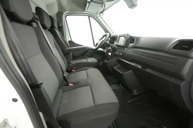 Renault Master view 25